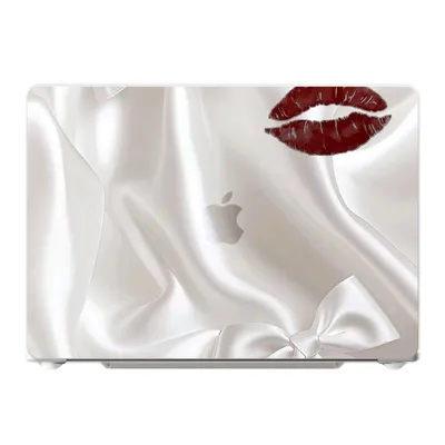 Coque rigide · Imprimée à l’avant, transparente